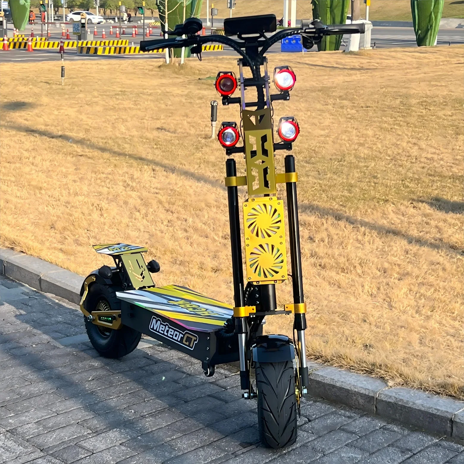 72V10000w US and European warehouse 50AH/60AH long-distance all terrain high-speed electric scooter Fast Trotinette Electric