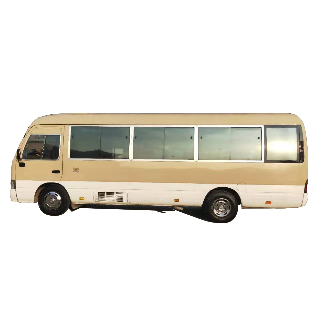 Excellent working efficiency used toyotai coaster bus second hand left hand mini bus 30 passengers offroad bus