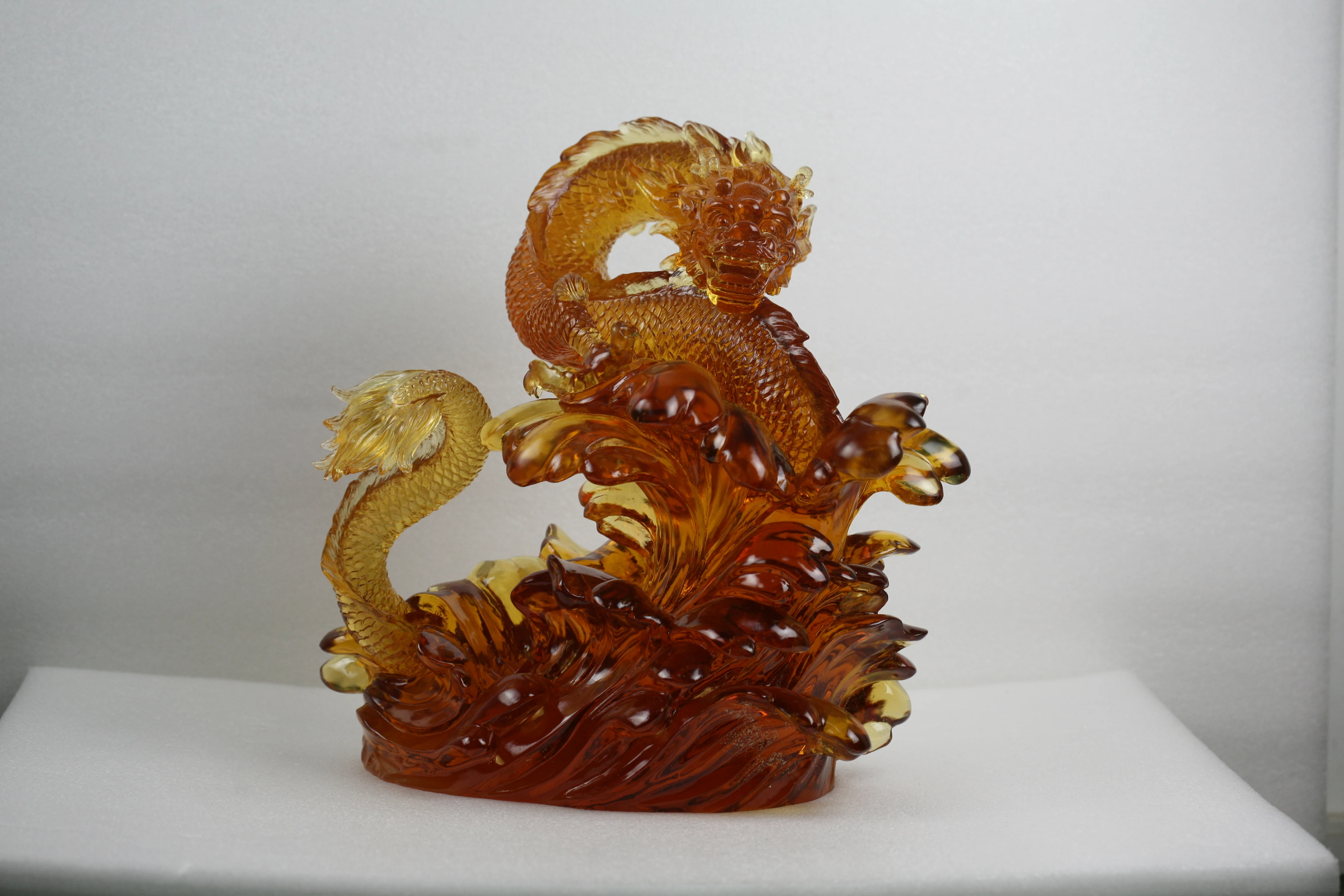 Handmade Customize Lost Wax Casting Art Glass Chinese Dragon Feng Shui Decoration