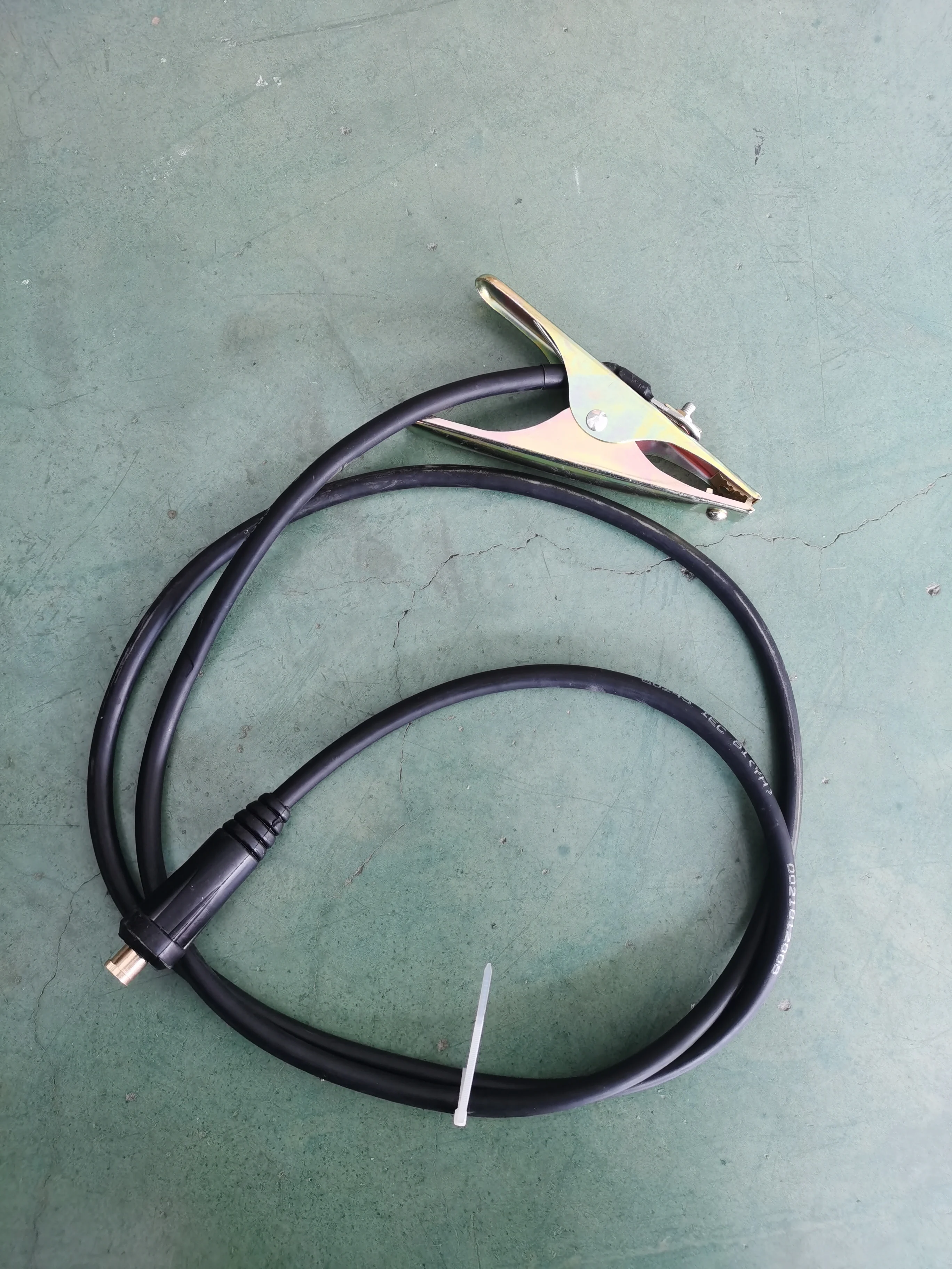 Wire feeder for mig welding machines