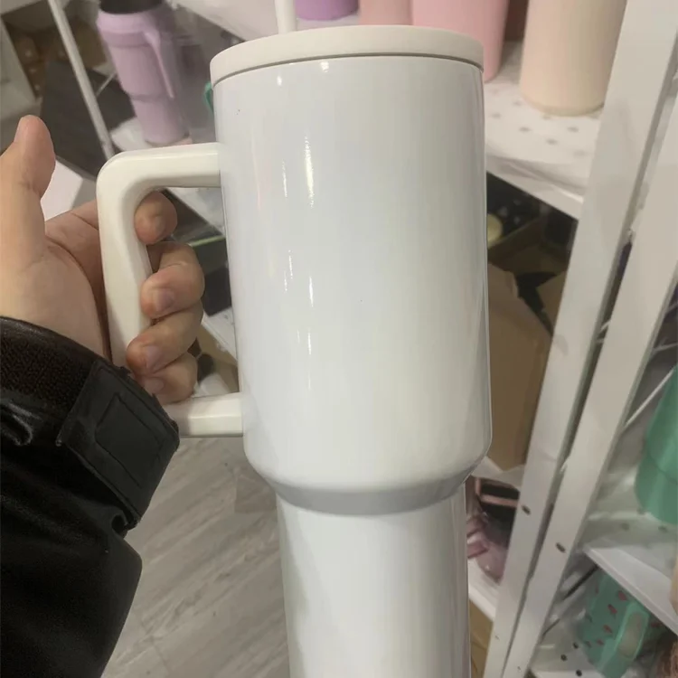 Amazon Hot Selling 40oz Tumbler Outdoor Mug Stainless Steel Cup With Handle And Straw Lid