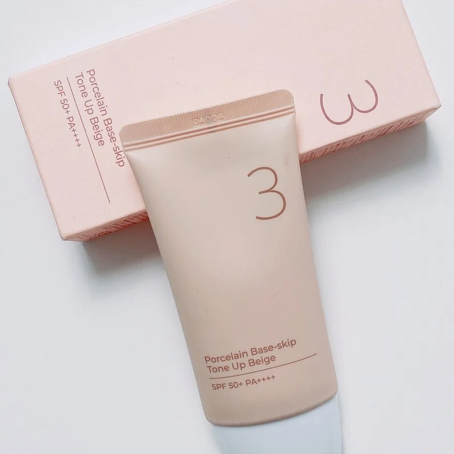 Numbuziin SPF 50 + солнцезащитный крем фарфоровая основа-пропуск тон вверх бежевый № 3 Легкий натуральный тонированный легкий