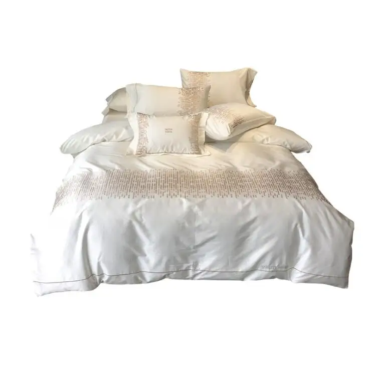 Luxury Pima Cotton 4 Piece Simple Embroidered Golden Color Duvet Cover Set Bed Sheet for Home Hotel