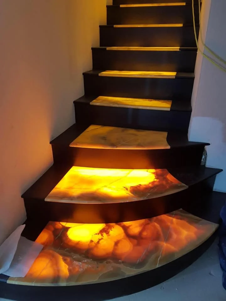 transparent onyx marble price for indoor staircase decoration