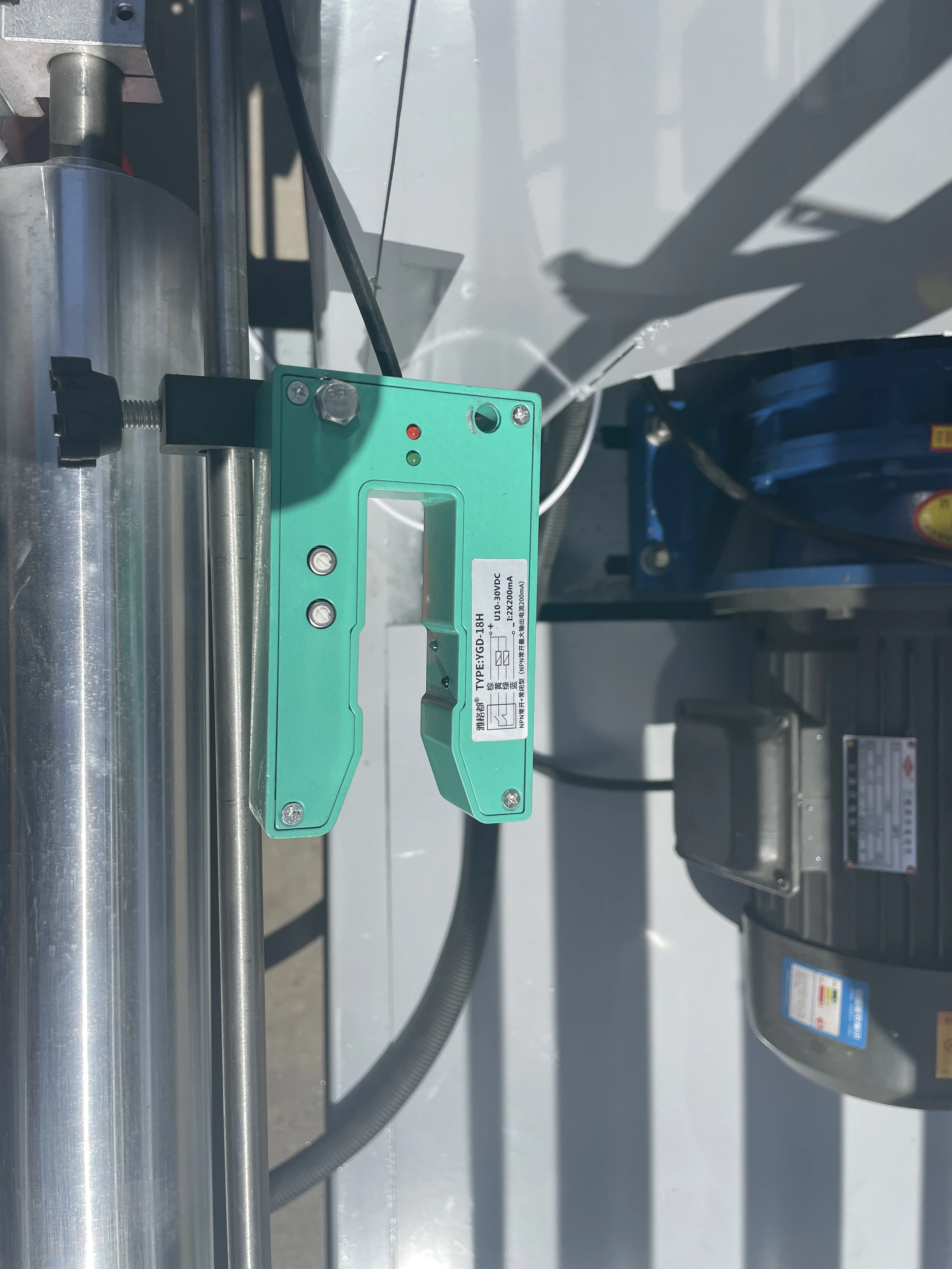 Paper roll slitter machine automatic label rewinder semi automatic thermal paper slitting machine slitting rewinder