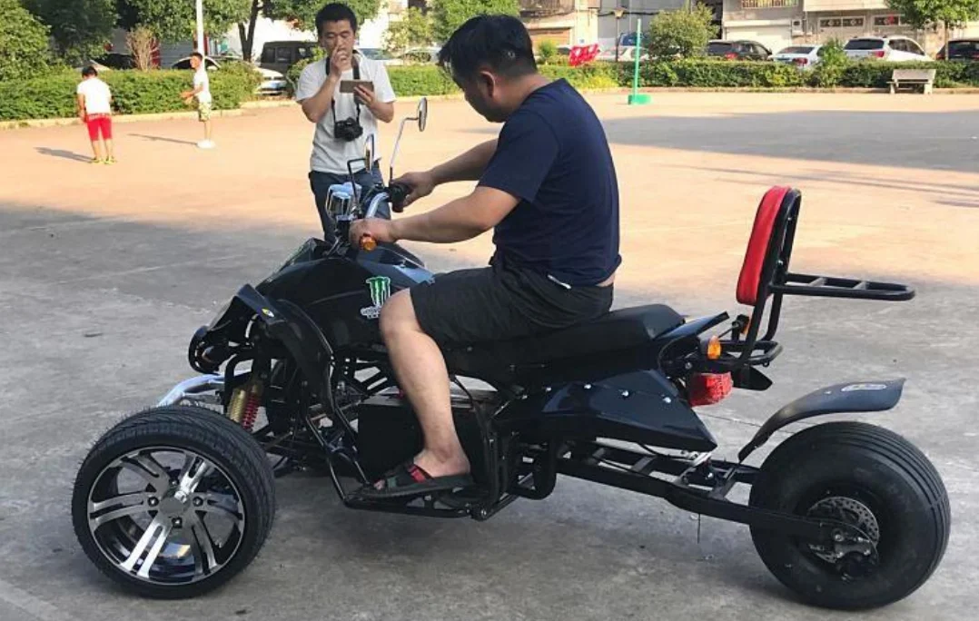 Electric drift inverted three-wheeled ATV     three wheelers electric scooter for adult