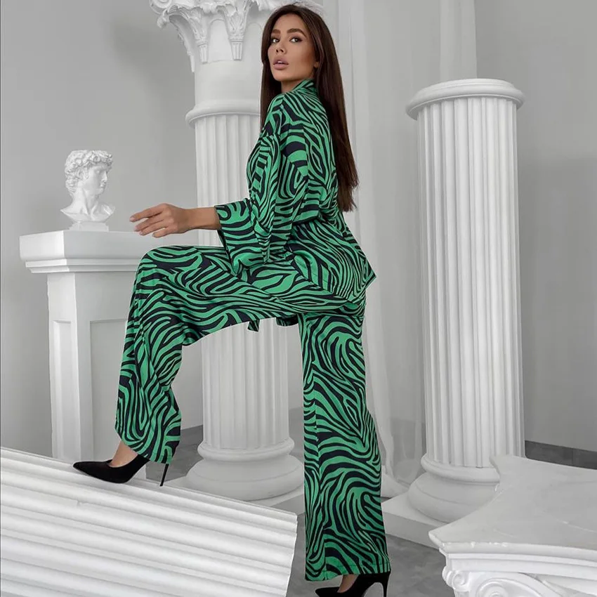 Ice Silk Thin Section Fashion Printing Pajamas Suit Green Casual Loose Comfortable Outer Wear Home Clothes Women Pajama Set