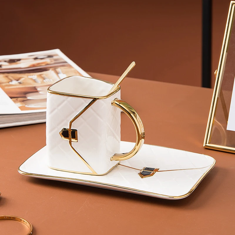 Creative Bag Shaped Ceramic Coffee Mugs with Gold Handle and Dessert Plate Character Mugs for Gifts