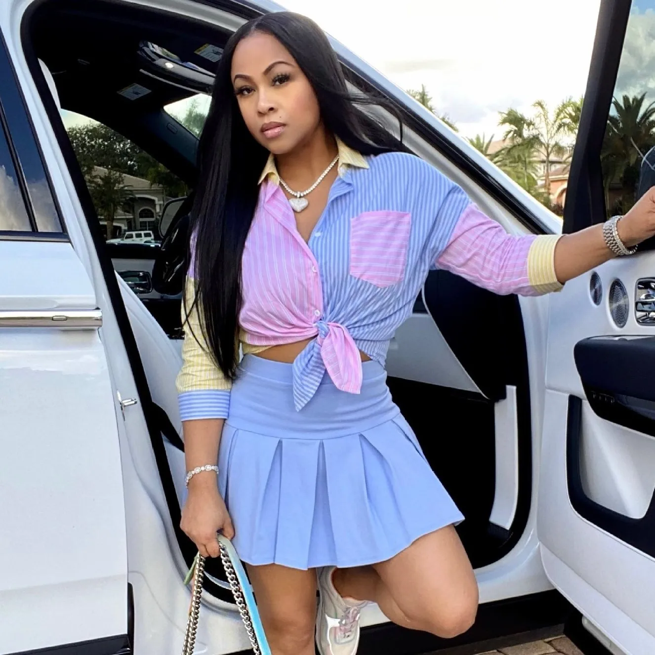 Женский костюм-двойка с юбкой, повседневный костюм контрастных цветов из укороченного топа и мини-юбки в стиле пэчворк, осень 2021