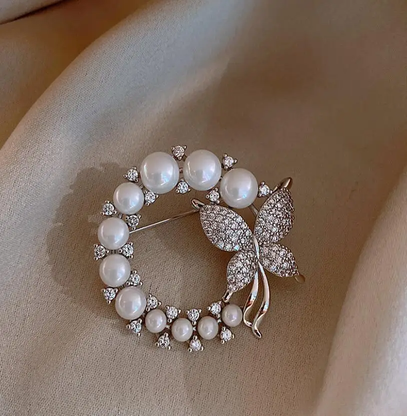 Fashion Gift Elegant Butterfly Rhinestone Crystal Simulated Pearl Brooches Flower Crown Brooch For Women