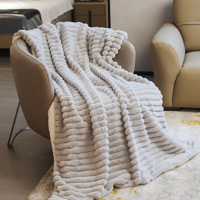Luxury Faux Fur Blanket Long Hair Shaggy Fleece Super Soft White Plush Blanket For Winter King Size