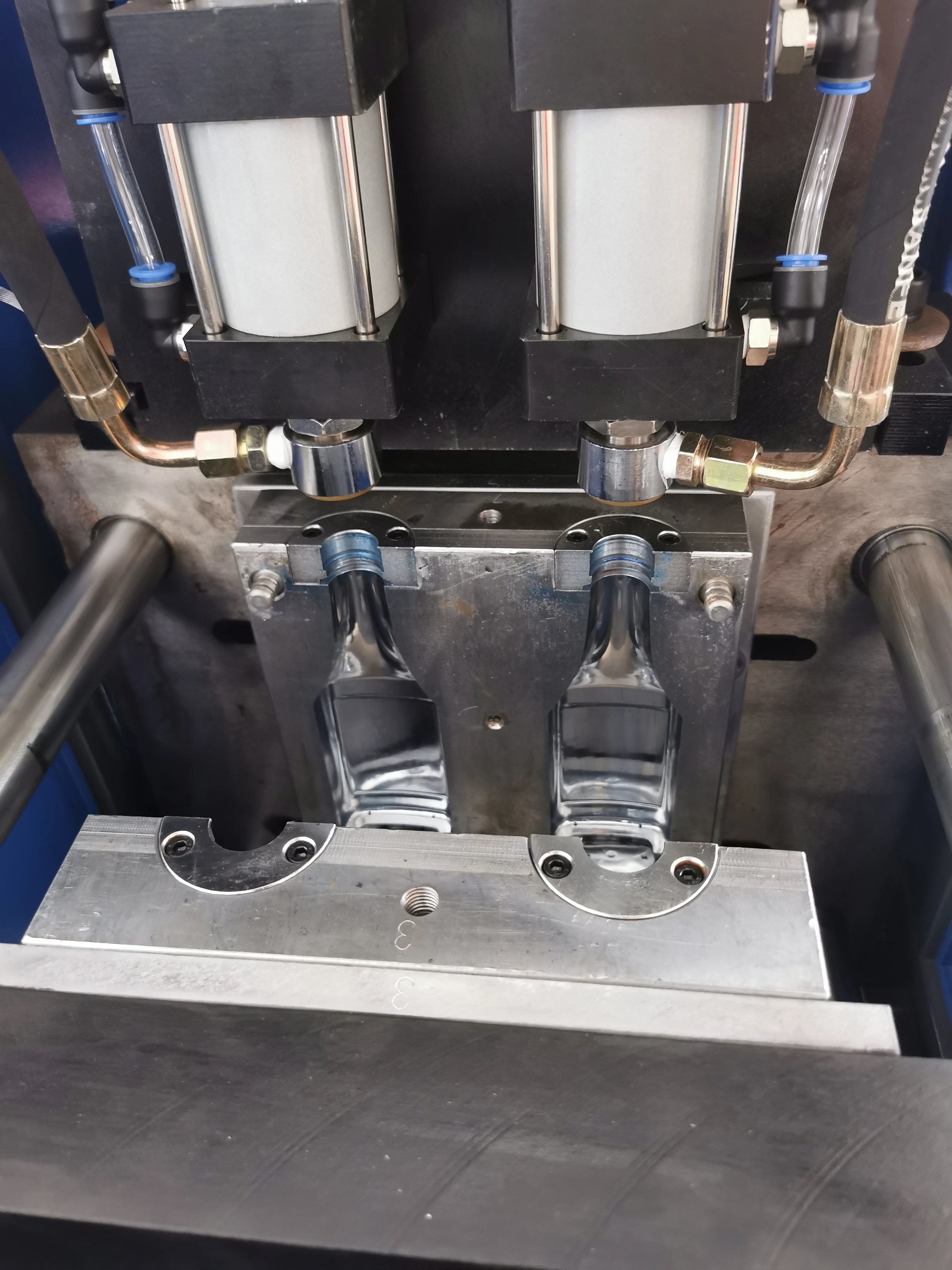 3L  PP PET wide mouth candy jar pet blowing machine  bottle mold auxiliary machine