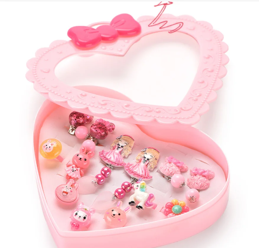 Adjustable, No Duplication, Girl Pretend Play and Dress Up Rings, Heart Shape Ring, Little Girl Jewel Rings in Box