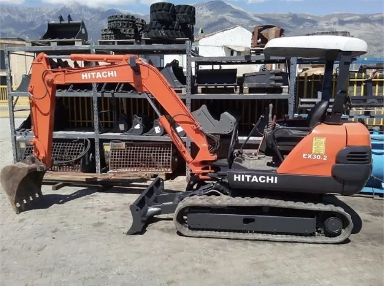 HITACHII EX30 Secondhand Digger for Home Used Small Crawler Excavator 3 Ton Shanghai Provided Bangladesh Original 1 Set Orange