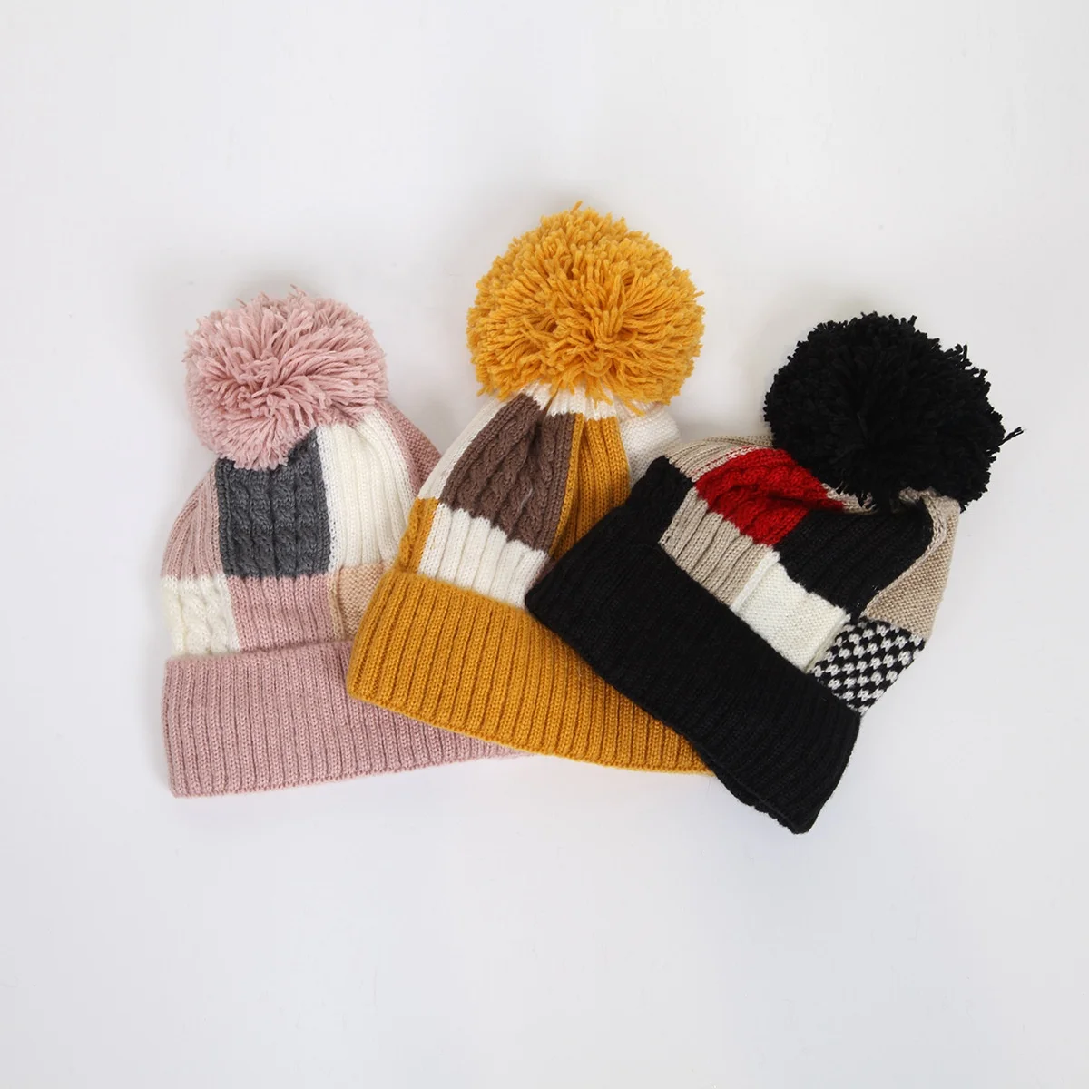 Women Acrylic Patch Work Color Block Knitted Beanie Hat with Fleece Lining