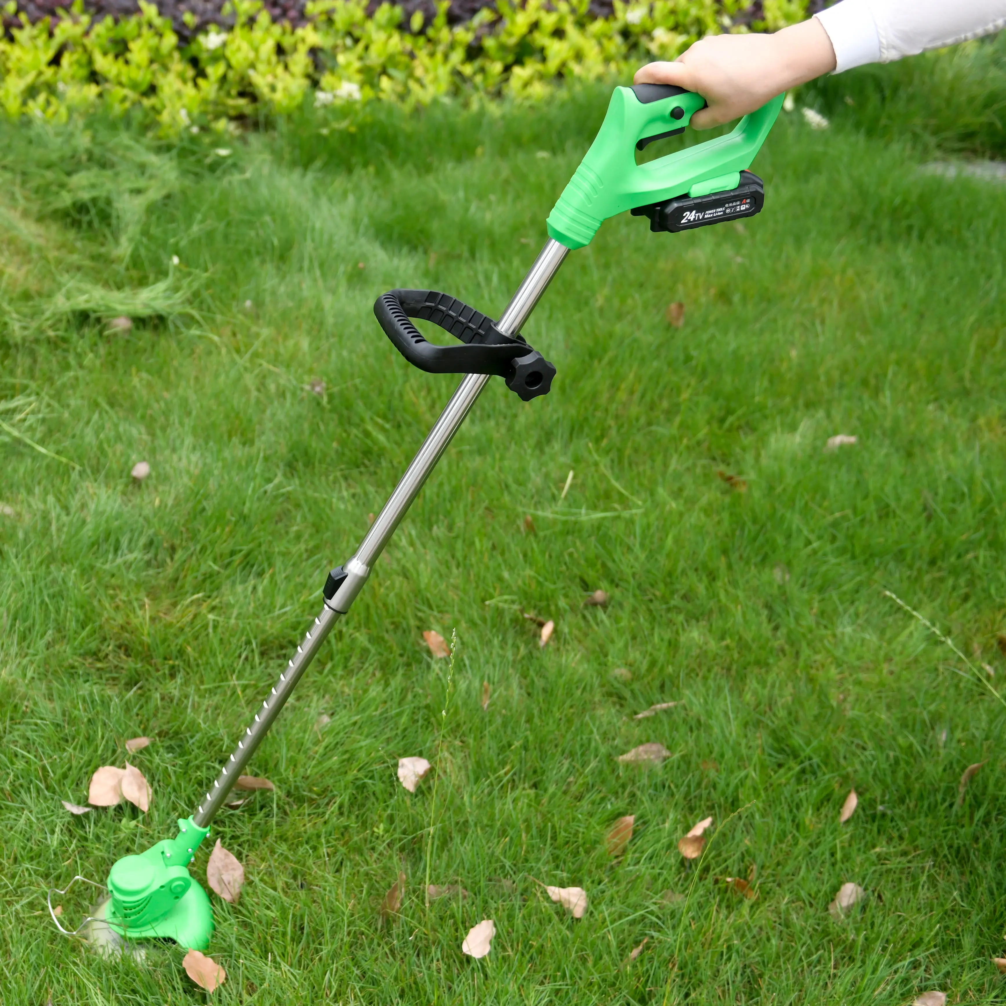 Nplus New Energy 21V Lithium Electric Cordless Grass Trimmer Brush Cutter For Household Garden Working