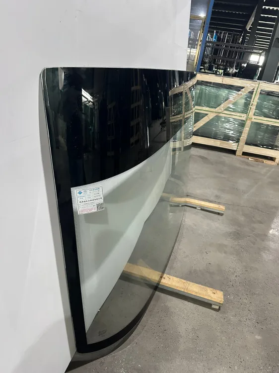 Golden Gradon 6115 Factory Price New Complete Car Front Windshield Bus Windshield Car Glass Window Accessories