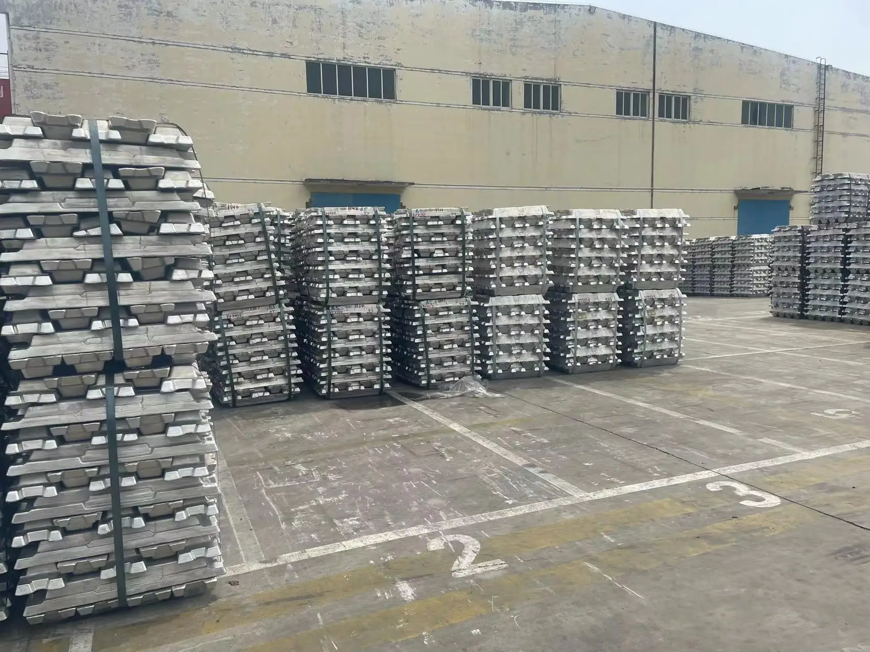National standard  aluminum ingots 99.9 casting aluminum alloy ingot of high purity aluminum