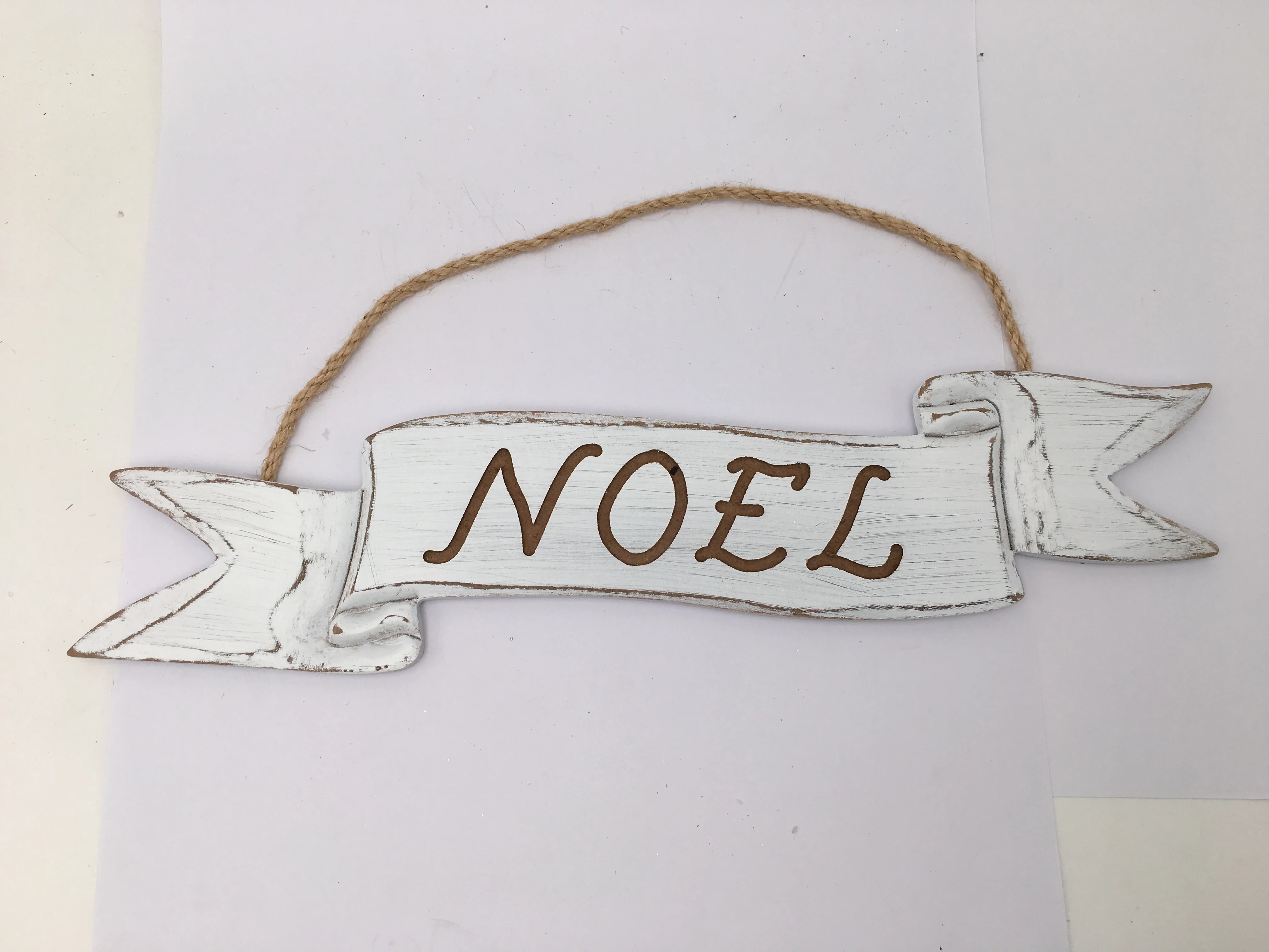 New Product Rustic Classic Wooden Metal Wall Hanging Peace Noel Signs Indoor Decorative for Home Decoration