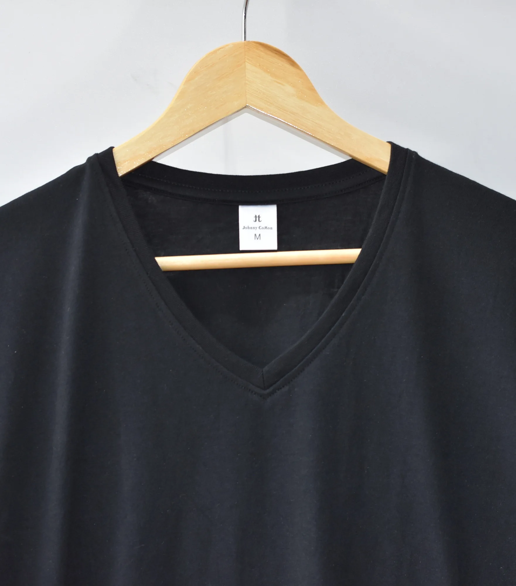 RTS men black plain t shirt wholesale low price polyester cotton blank slim fit t shirt short sleeve t shirt v neck