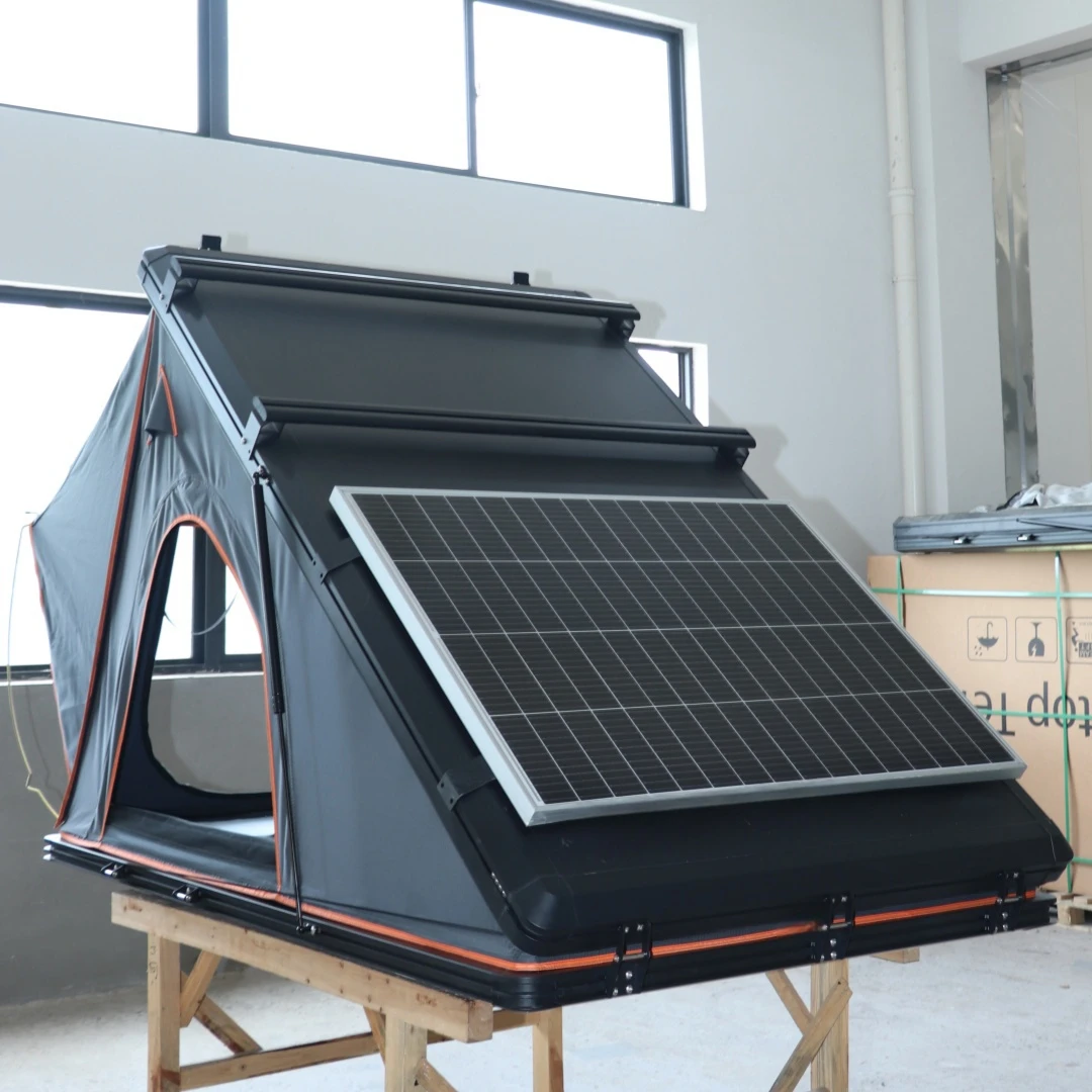 OEM 3-4 Person Triangle RTT Tent 4X4 Aluminum Waterproof Hard Shell Roof Top Tent for Camping