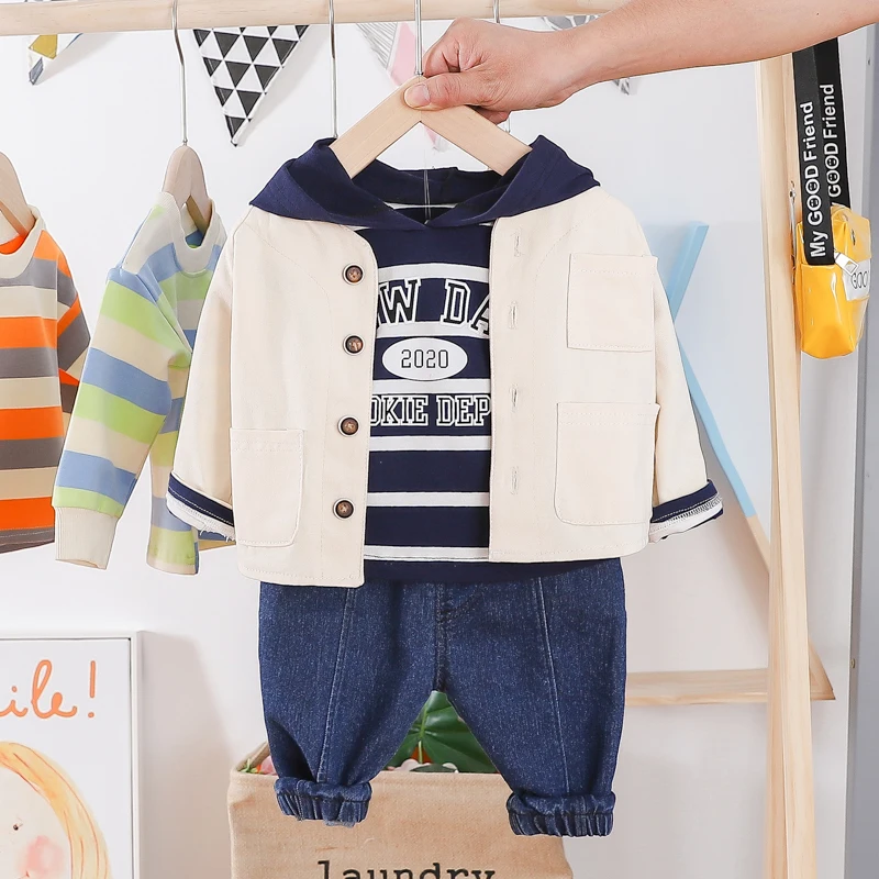 
New Design 2020 Spring Baby Boy Letter Stripe Hat Casual Three Pieces Set Baby Girl Coat 
