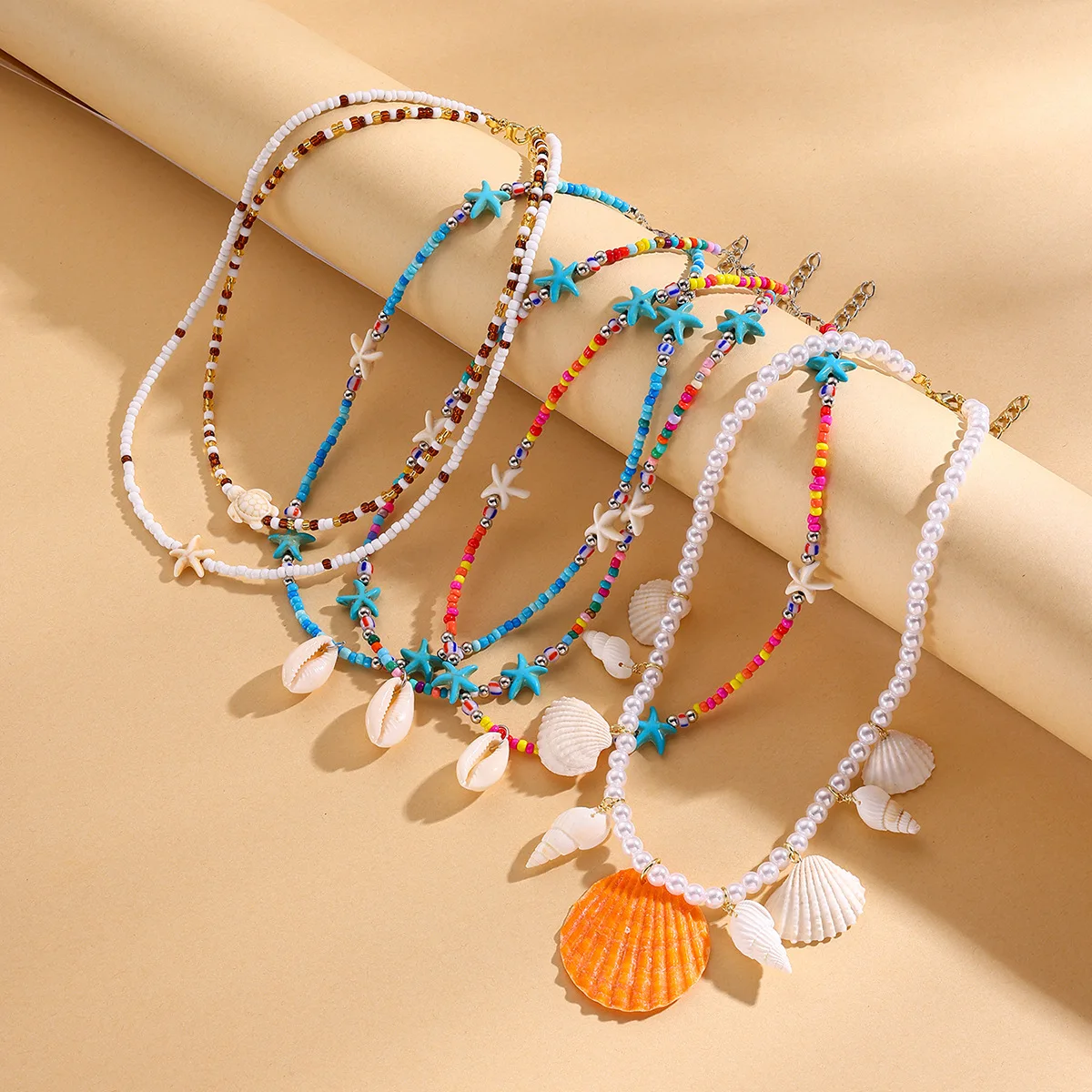 New Starfish Pendant Necklace Versatile Colorful Rice Bead Shell Pendant Bohemian Necklace Women Wholesale