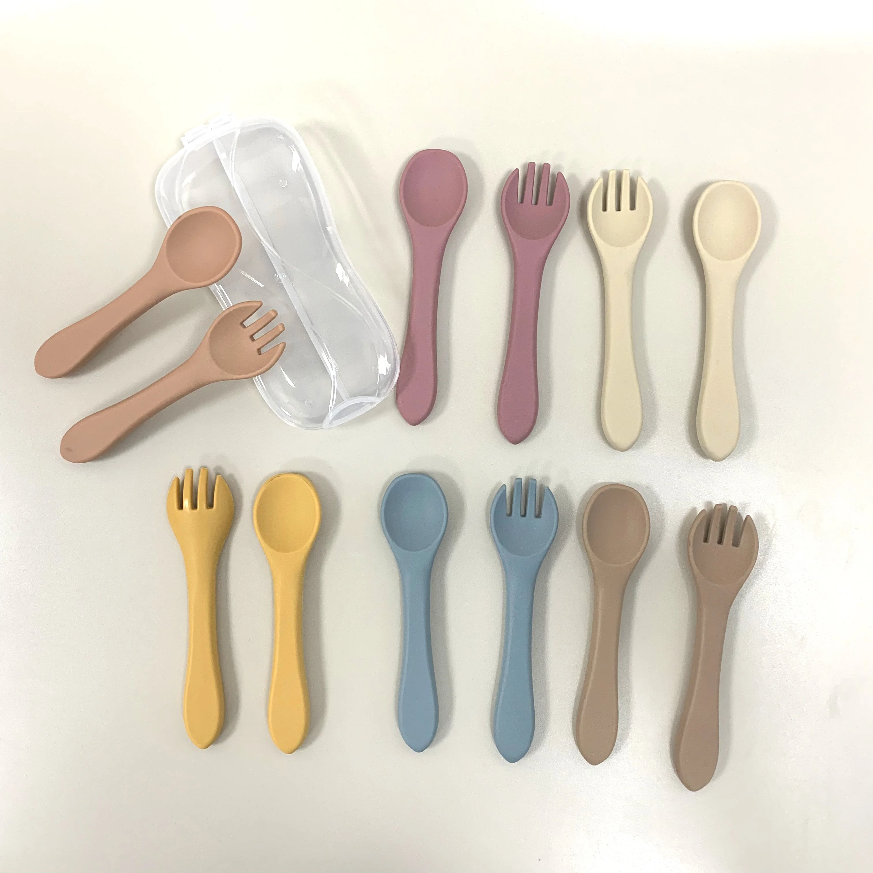 CFT Food Grade BPA Free Toddler Training Soft Tip Silicone Kids Baby Spoon And Fork Set With Case