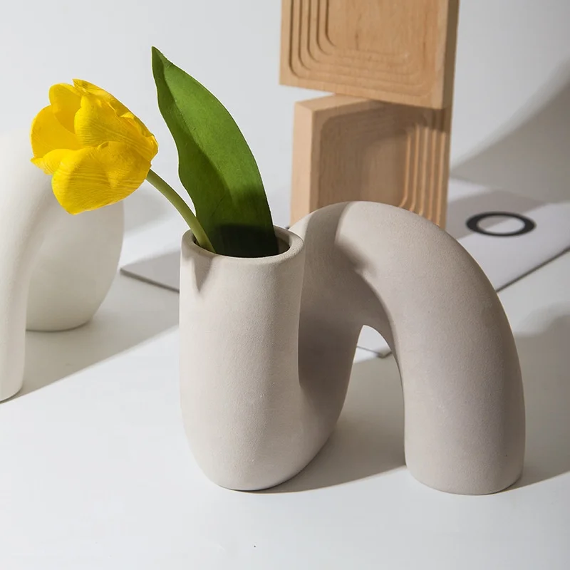 Ins Ceramic Vase Decoration Nordic style decoration living room flower arrangement light luxury creative ceramic vase