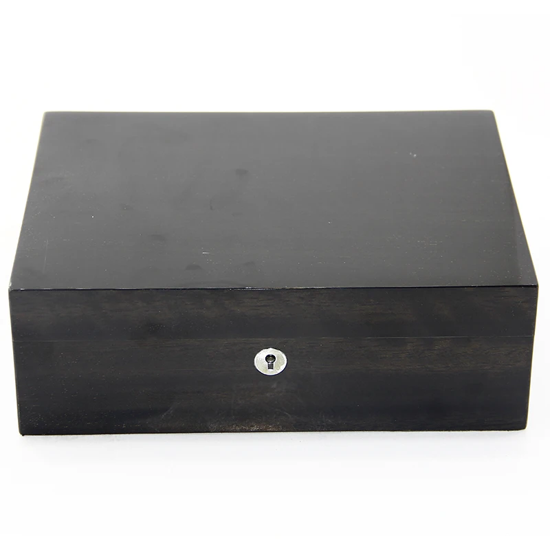  Custom Wholesale Lacquered Luxury Wooden Cigar
