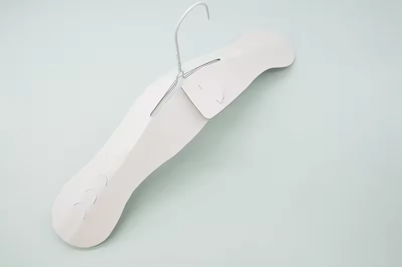 Wholesale Suit Paper Laundry Shoulder Pads Disposable Dry Cleaning Guards for Clothes Hanger