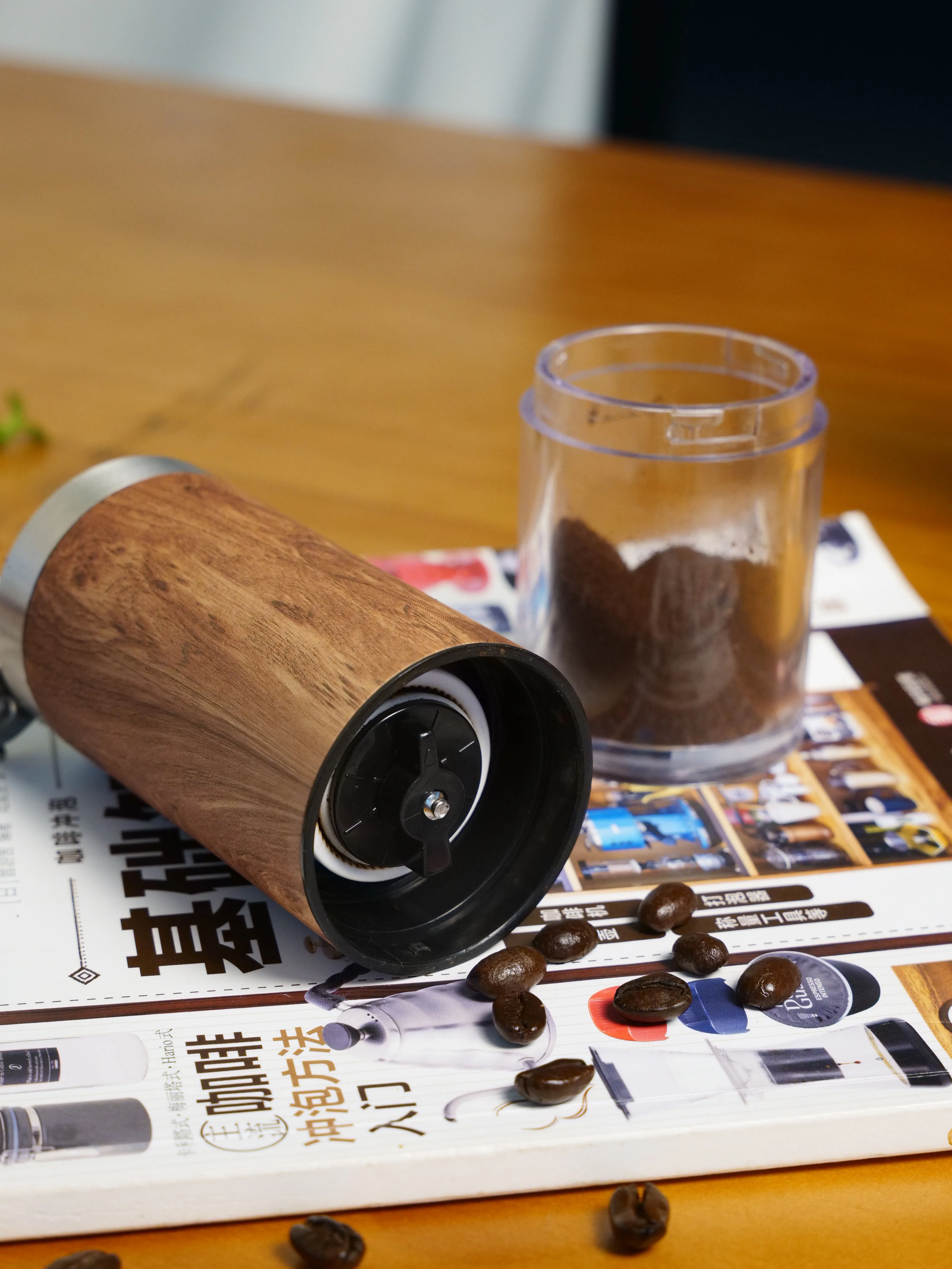 OEM Luxury Detachable Rinsing Adjustable Small Hand Mill Machine Portable Stainless Steel Mill Bean Manual Coffee Grinders
