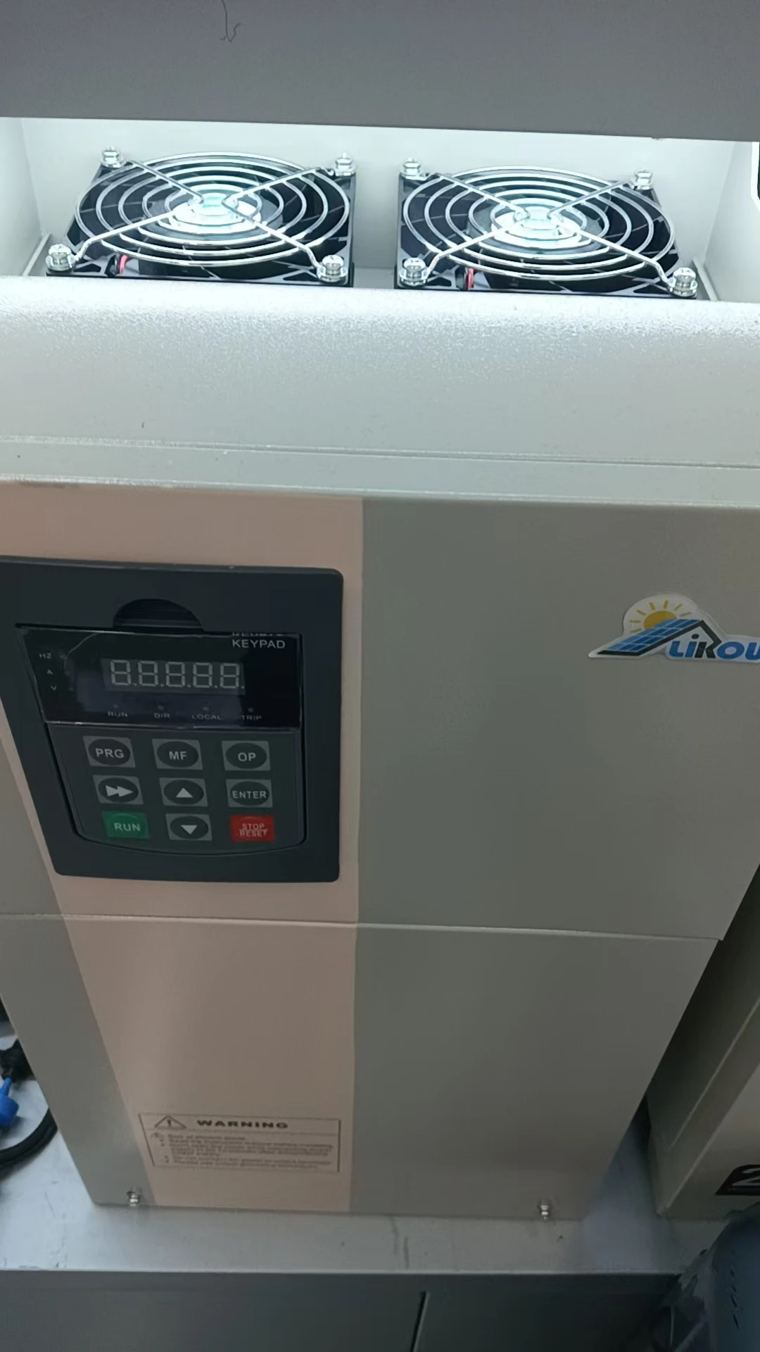 pump inverter SG1.5KW/220V Solar Pump Solar Inverter Water Inverter for Water Pump   Solar good quality