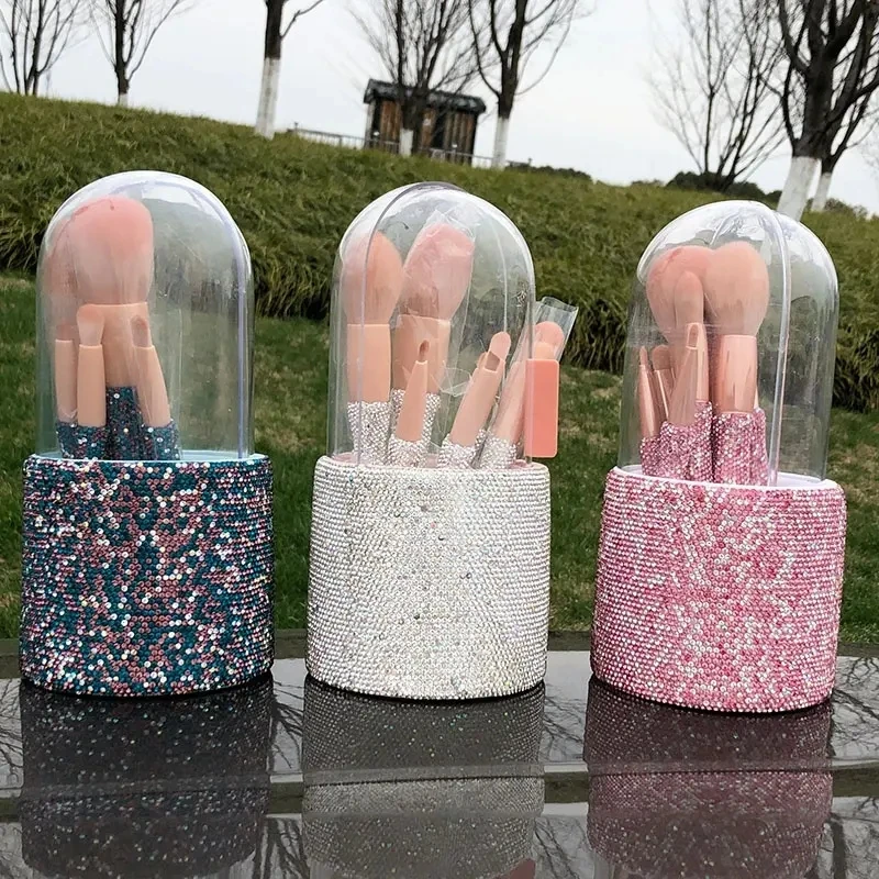 HMU Unique 8 PCS Luxury Handle High Quality Bling Makeup Brush Diamond Encrusted Makeup Brush With Shining Diamonds Case