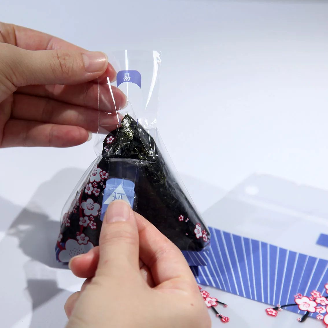 Обертки от Onigiri упаковка для еды пластиковые рисовые шарики треугольные пакеты