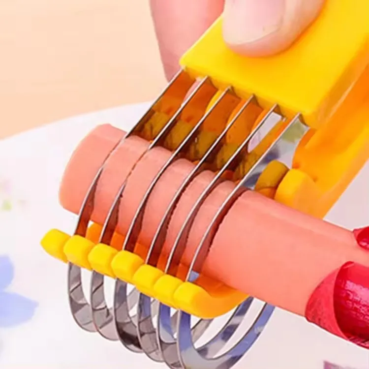 FX Factory Kitchen Accessories Banana Slicer Fruit Vegetable Sausage Slicer Stainless Steel Banana Cutter Salad Sundaes Tools