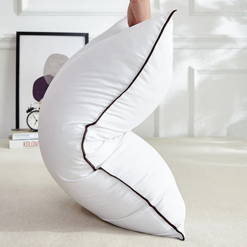 Factory manufacturer wholesale bed sleeping 5 star luxury anti mite and breathable comfort hotel bed pillows