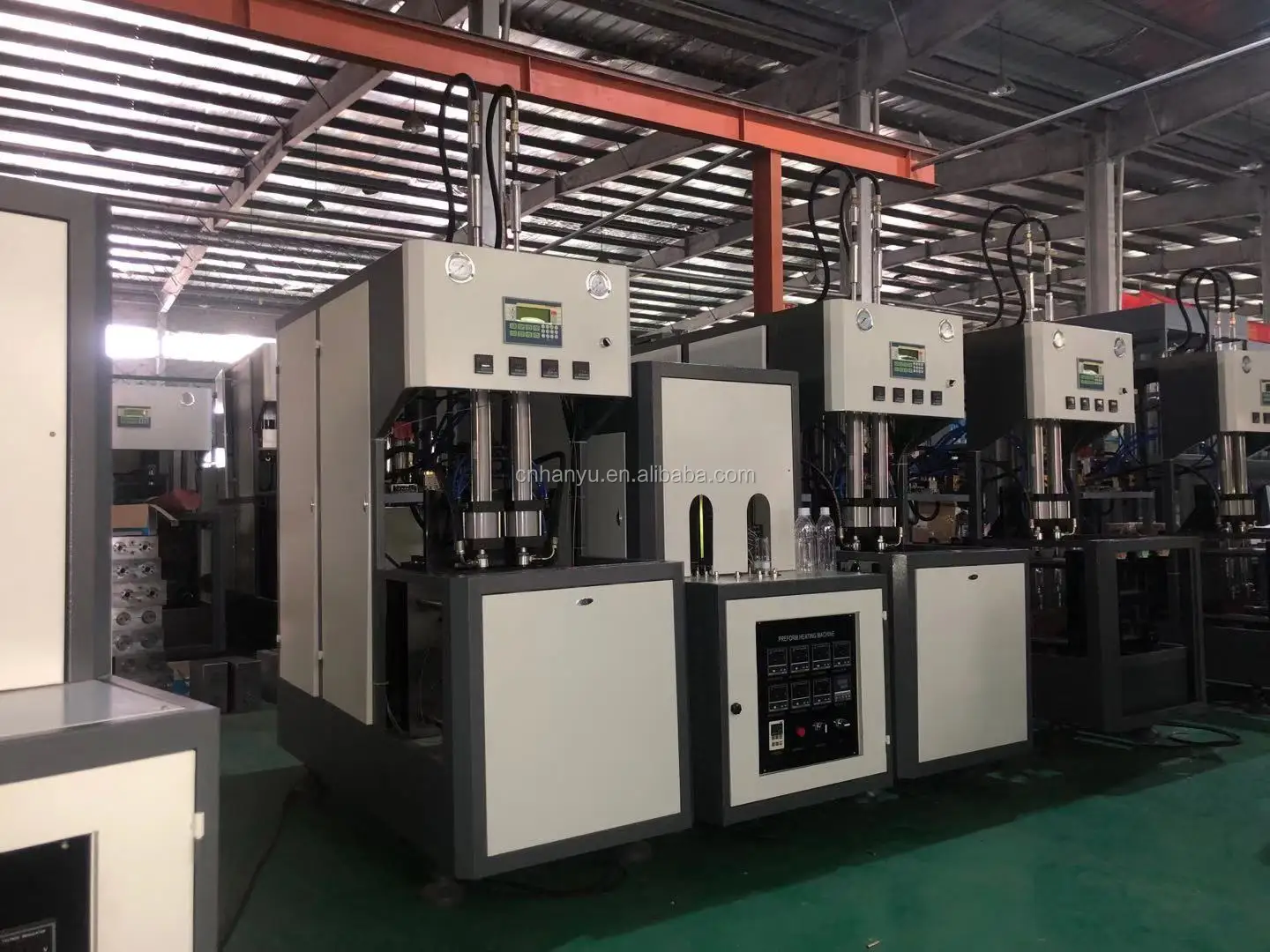 semi automatic hot filling plastic bottle machine/juice bottle making machine