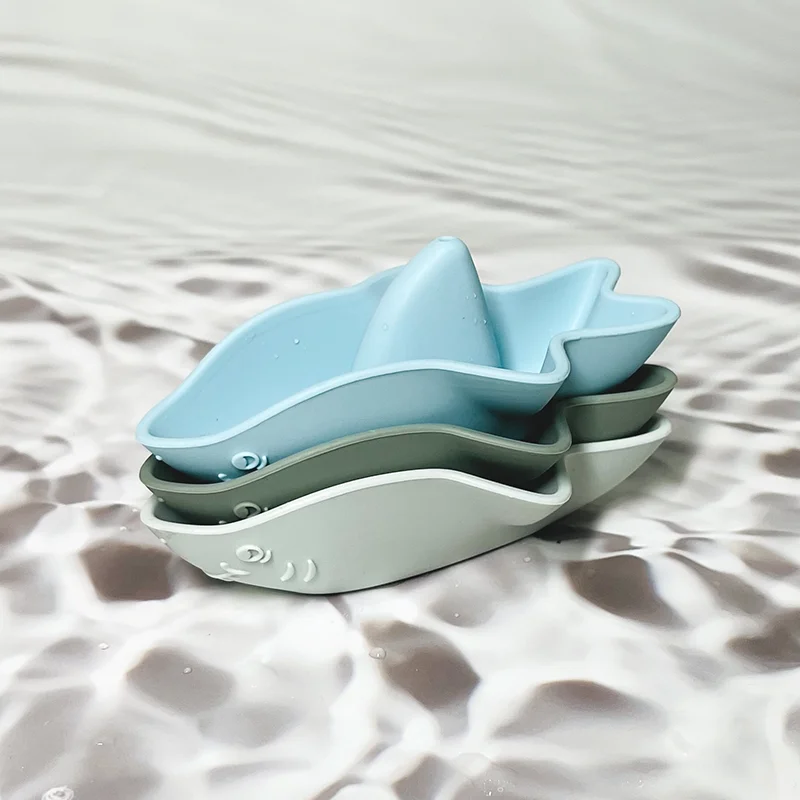 Cute Toys Shark Shape Baby Cartoon Food Grade Animal Bath Toy For Baby Bath Swimming