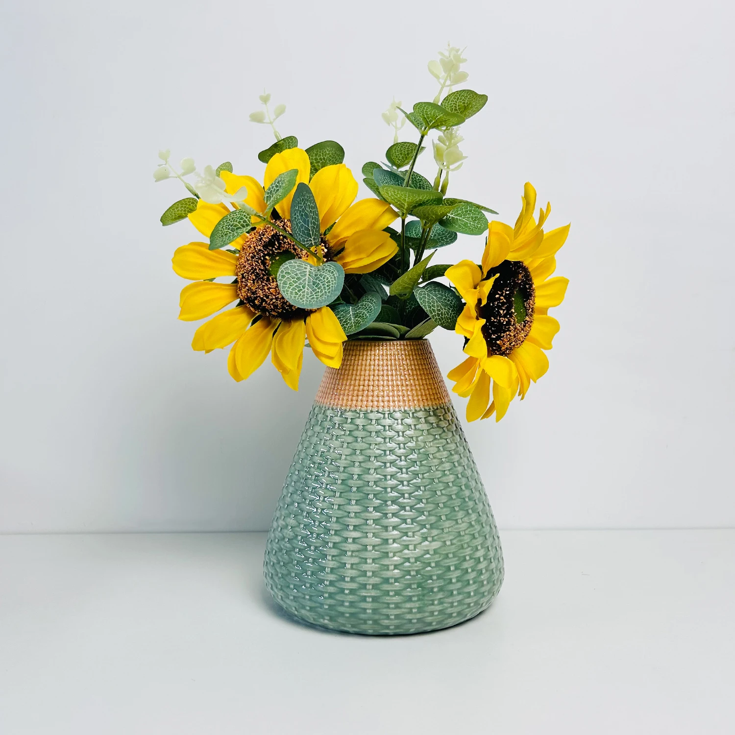 Hot sale in Europe imitate bamboo woven conical ceramic decorative vases