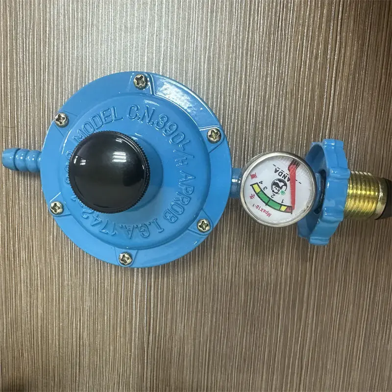 Source factory low price hot selling safe high quality JYT-808 lpg gas regulator with gauge