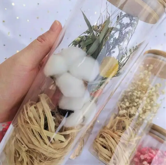 new design handmade decorative preserved dried flowers in glass bottles