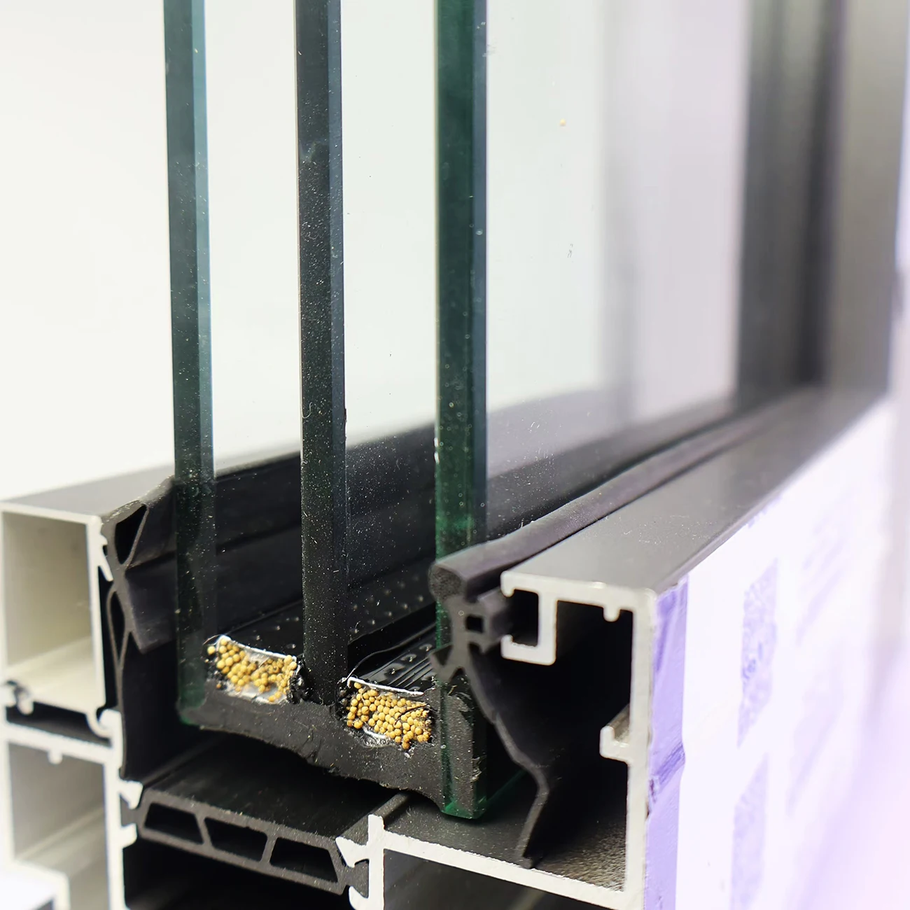 China Factory Directly Thermal Break Low-e Powder Coated Black Aluminium Windows Custom Casement Aluminum Window Glass Window