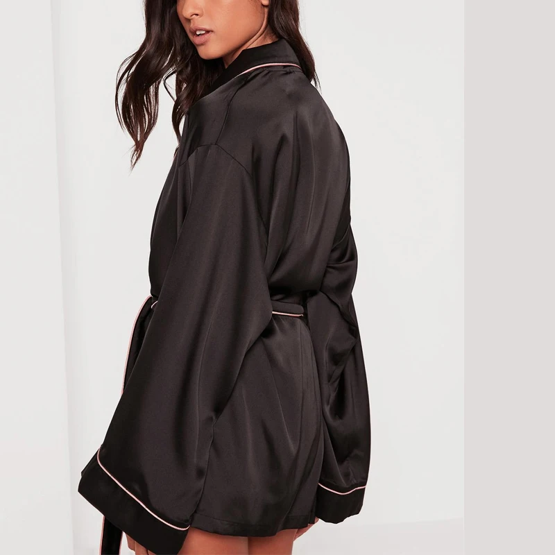 
MGOO Custom Fabric Women Long Sleeves Bear Print Plush Robe with Hood 