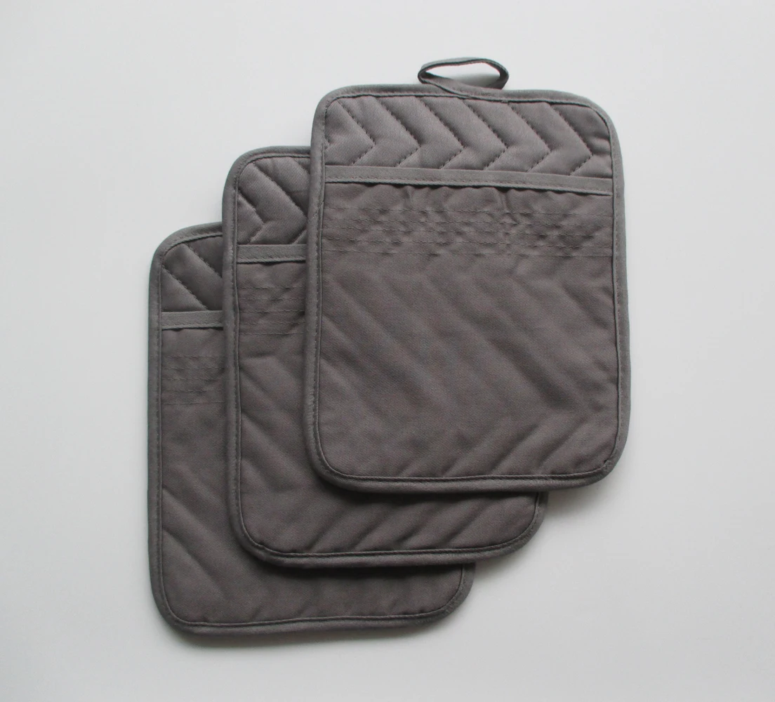 Ready to Ship Item Kitchen Use Heat Resistant Black Oven Mitt with Pocket