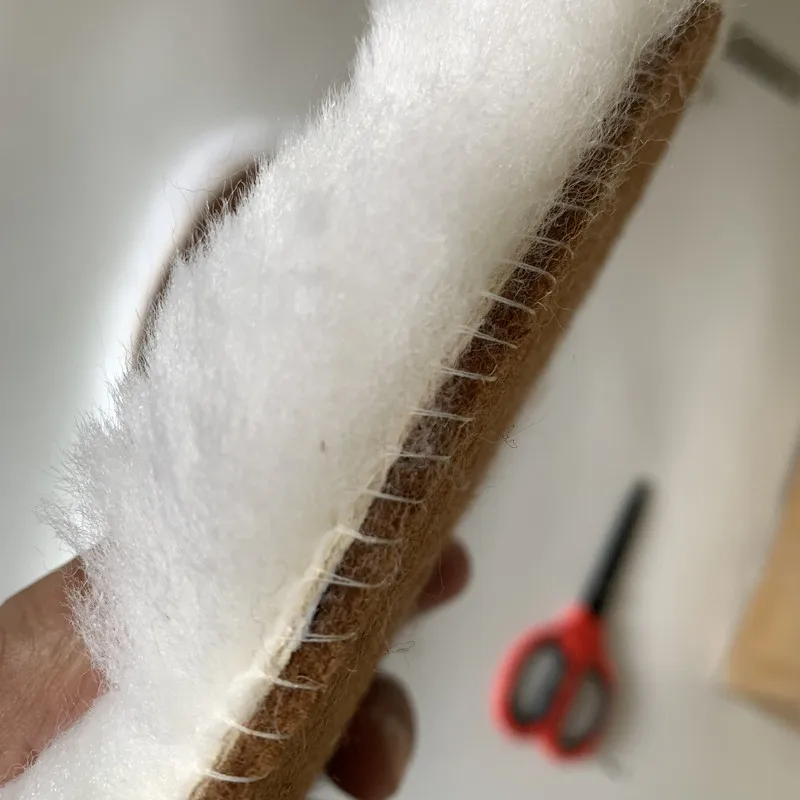 Thick and Warm Sheepskin Insoles Australian Fluffy Wool Insole,Women Men Replacement Winter Insole for Shoes Slippers Boots