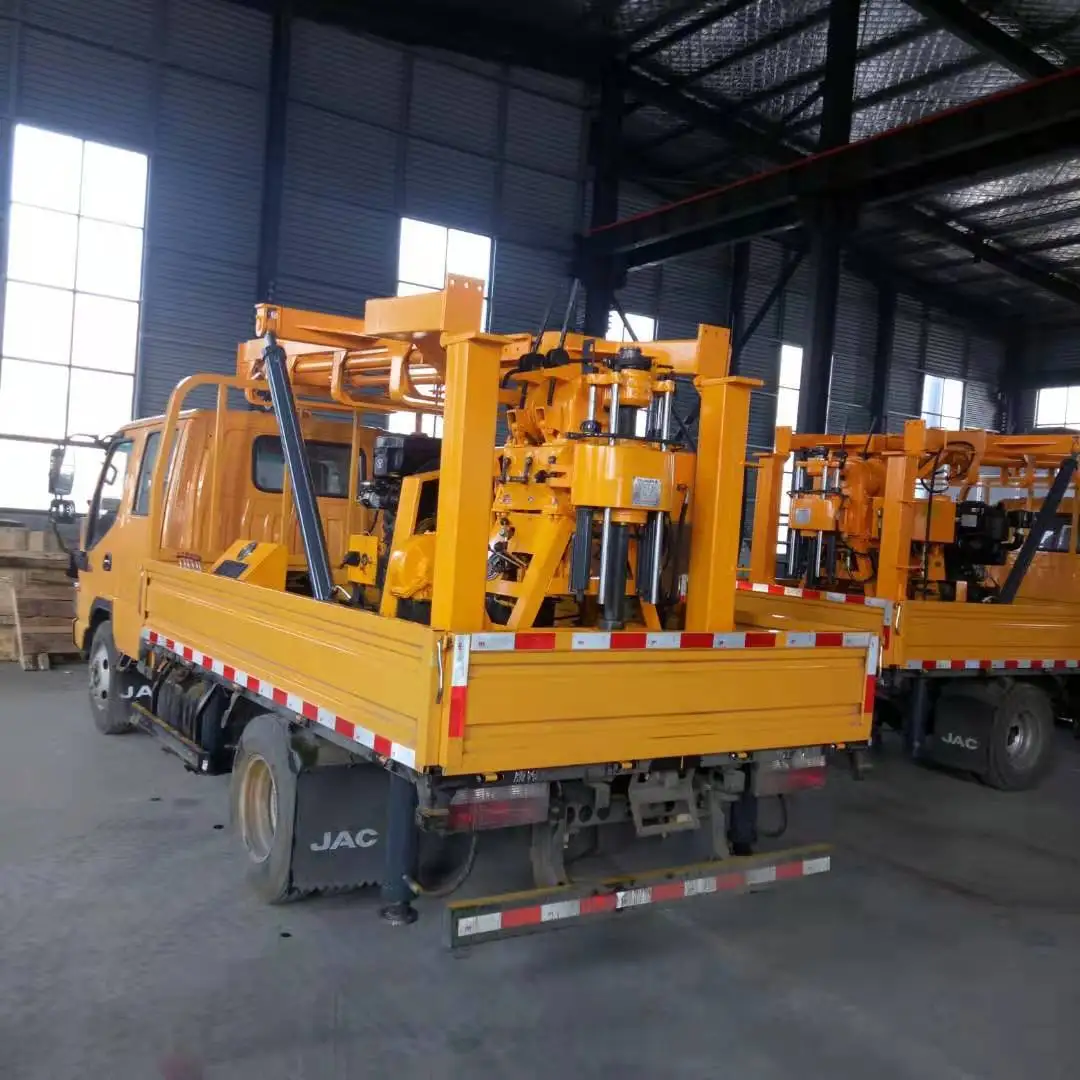 Easy to operate car mounted well drilling machine / well digging machine / bore well drilling machine price