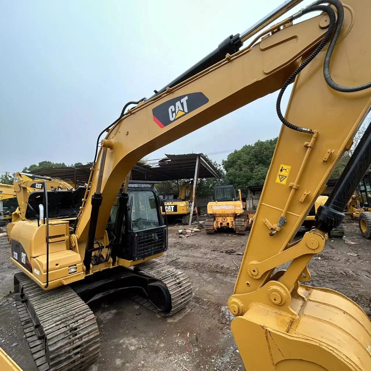 90% New 13 Ton Used Perfect condition CAT 313D  hydraulic crawler excavator heavy digger equipment for sale cat 325d/329d/330d