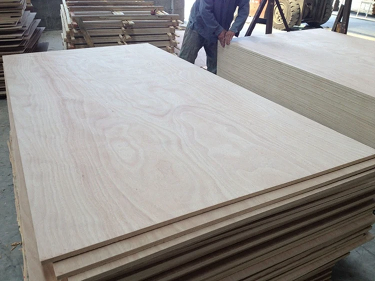 Natural Wood sheets Laser Cutting Commercial Basswood/Bintangor/Okoume Plywood  Sheets