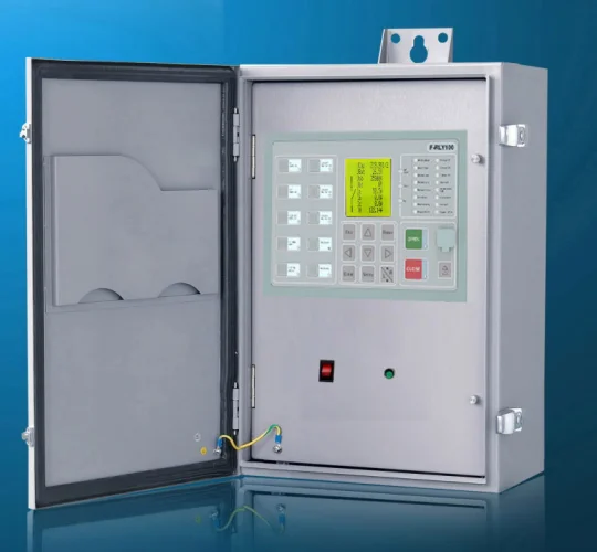 3 phases electric pole outdoor high voltage 27kV 630A/800A auto recloser with panel boards for substation